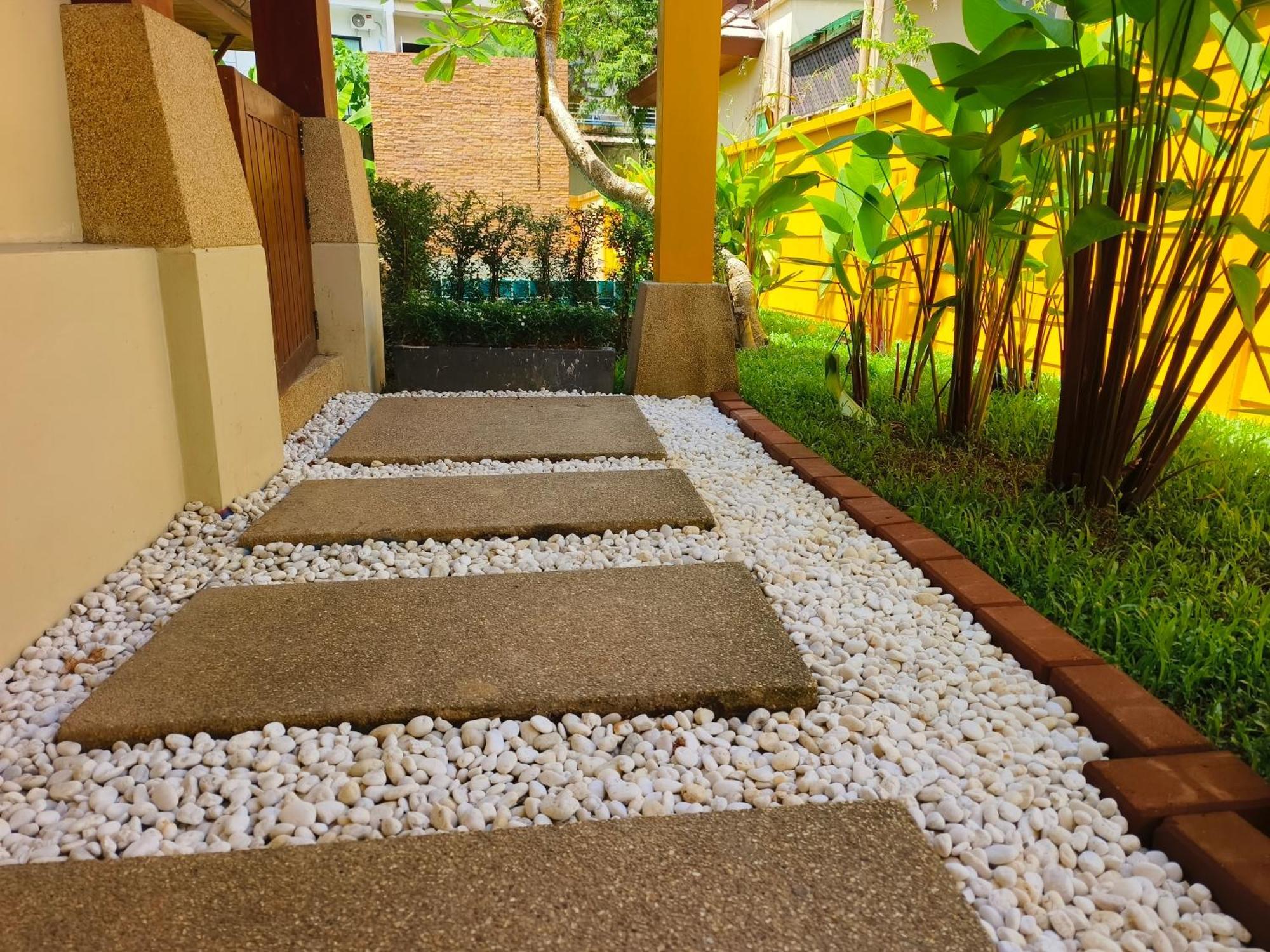 Karon Pool Villa 卡伦3卧泳池别墅 Extérieur photo