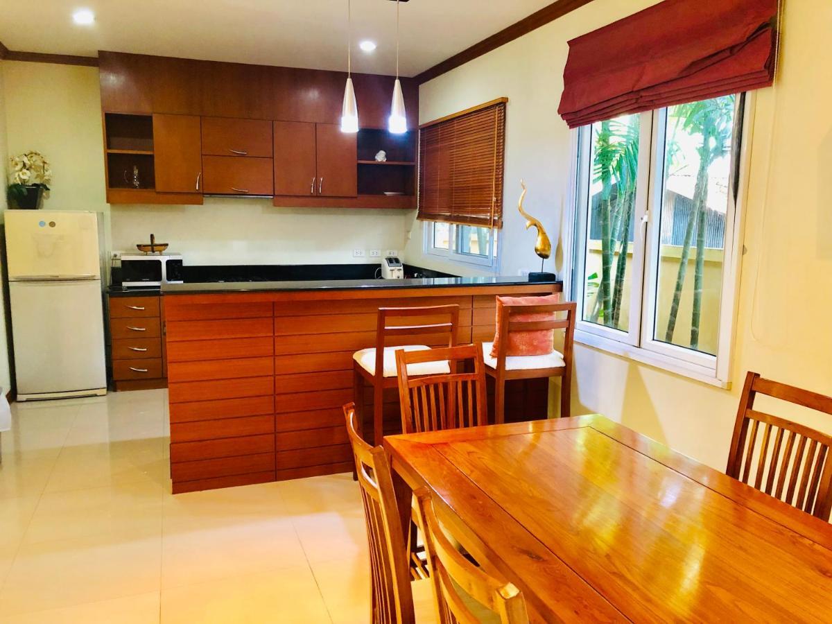 Karon Pool Villa 卡伦3卧泳池别墅 Extérieur photo
